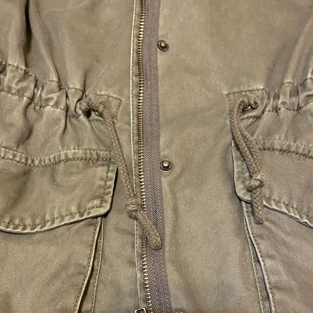 Per Se Olive Green Utility Vest - Picture 5 of 7